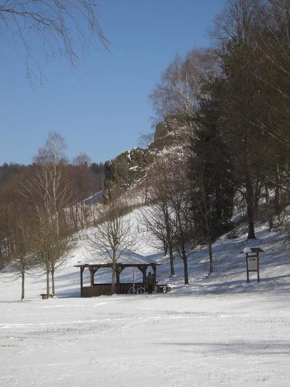 Gasthof Rhoenperle Hotel Kothen  ภายนอก รูปภาพ